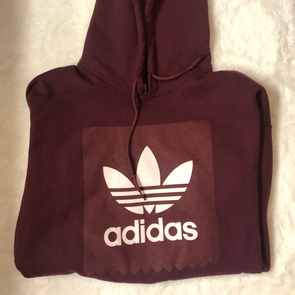 adidas burgundy hoodie🤩